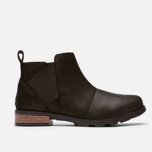 Sorel Emelie Chelsea boot